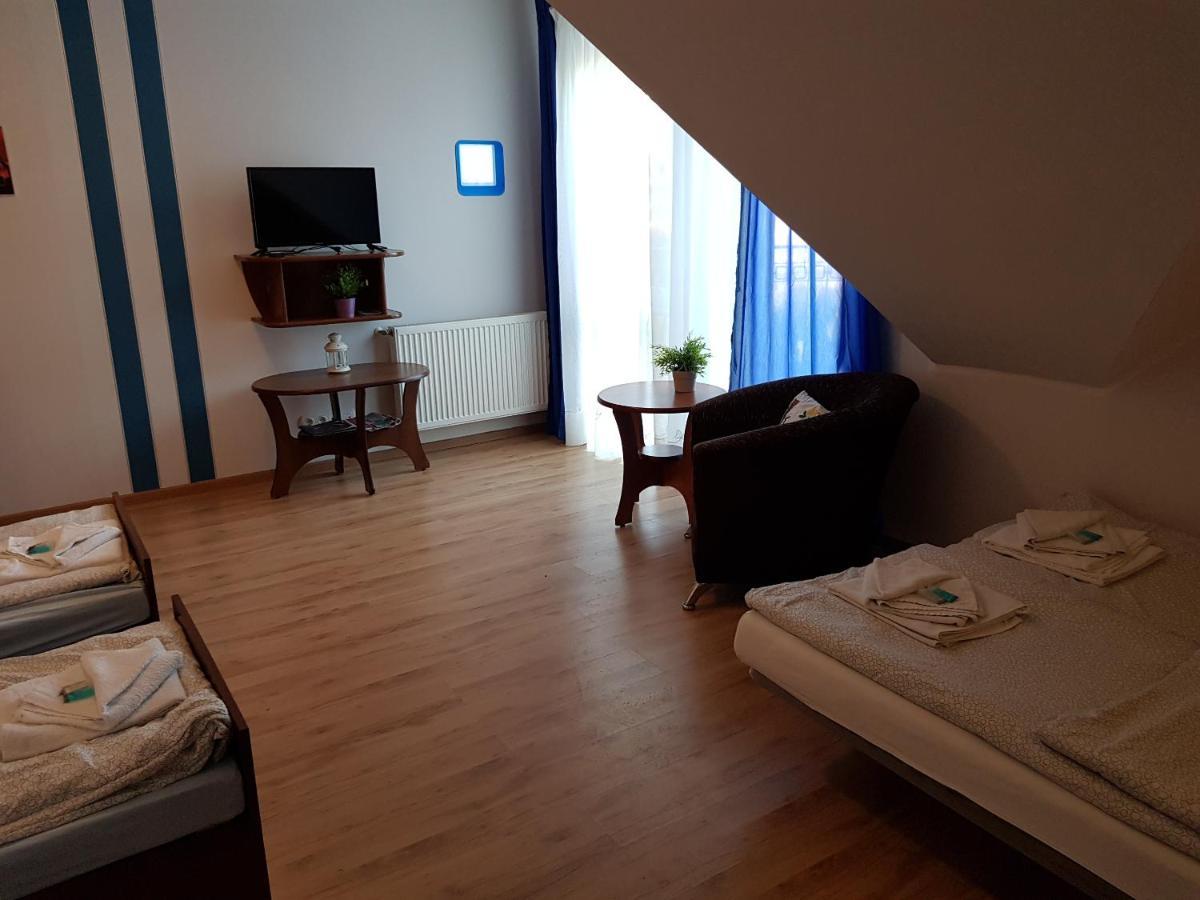 ロビ Balaton Rowy Bed & Breakfast エクステリア 写真