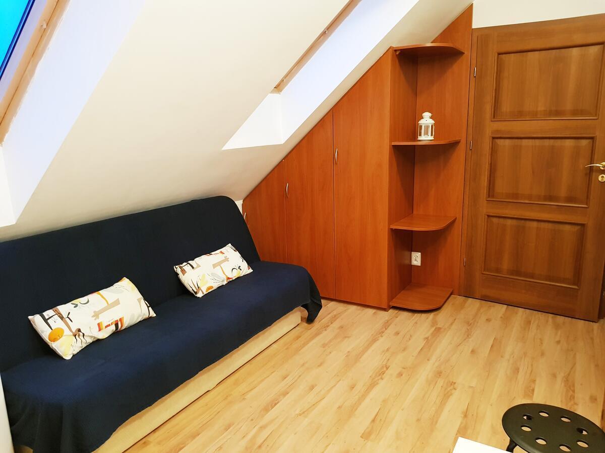ロビ Balaton Rowy Bed & Breakfast エクステリア 写真