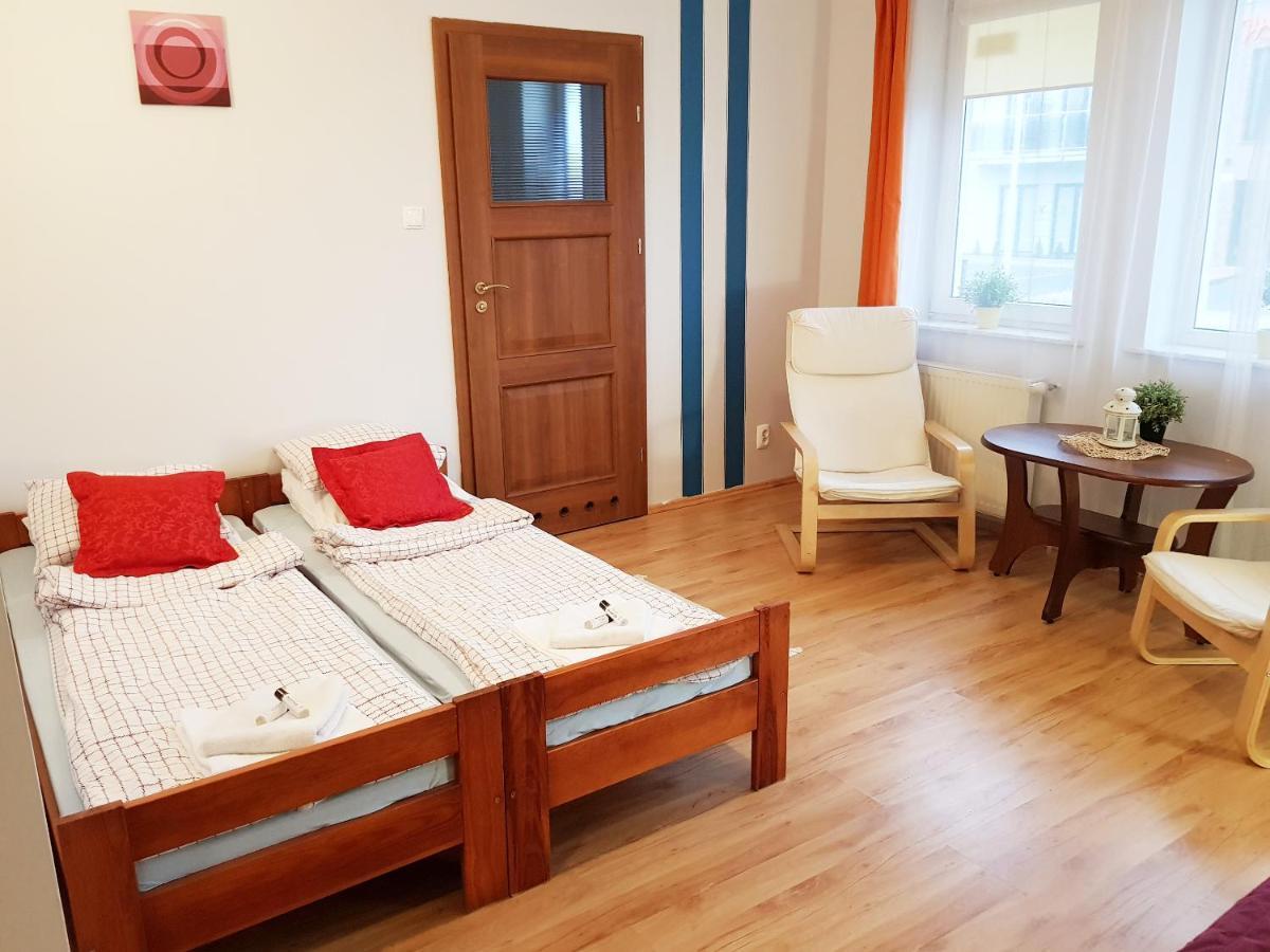 ロビ Balaton Rowy Bed & Breakfast エクステリア 写真